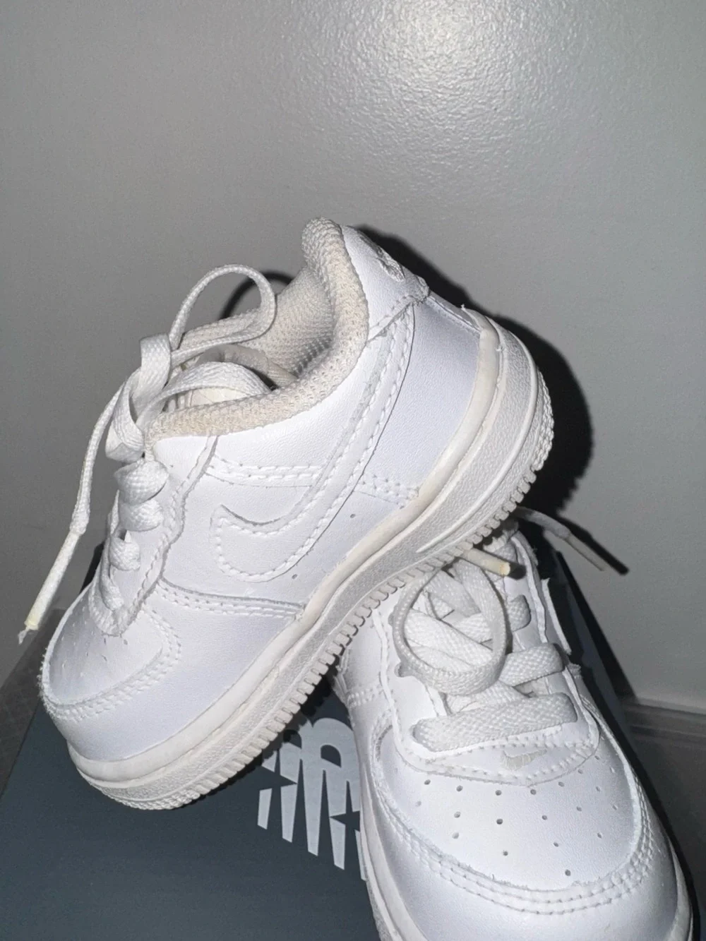 Nike Kids White Low-Top Lace-Up Sneakers
